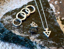 Load image into Gallery viewer, Chunky Triangle Necklace